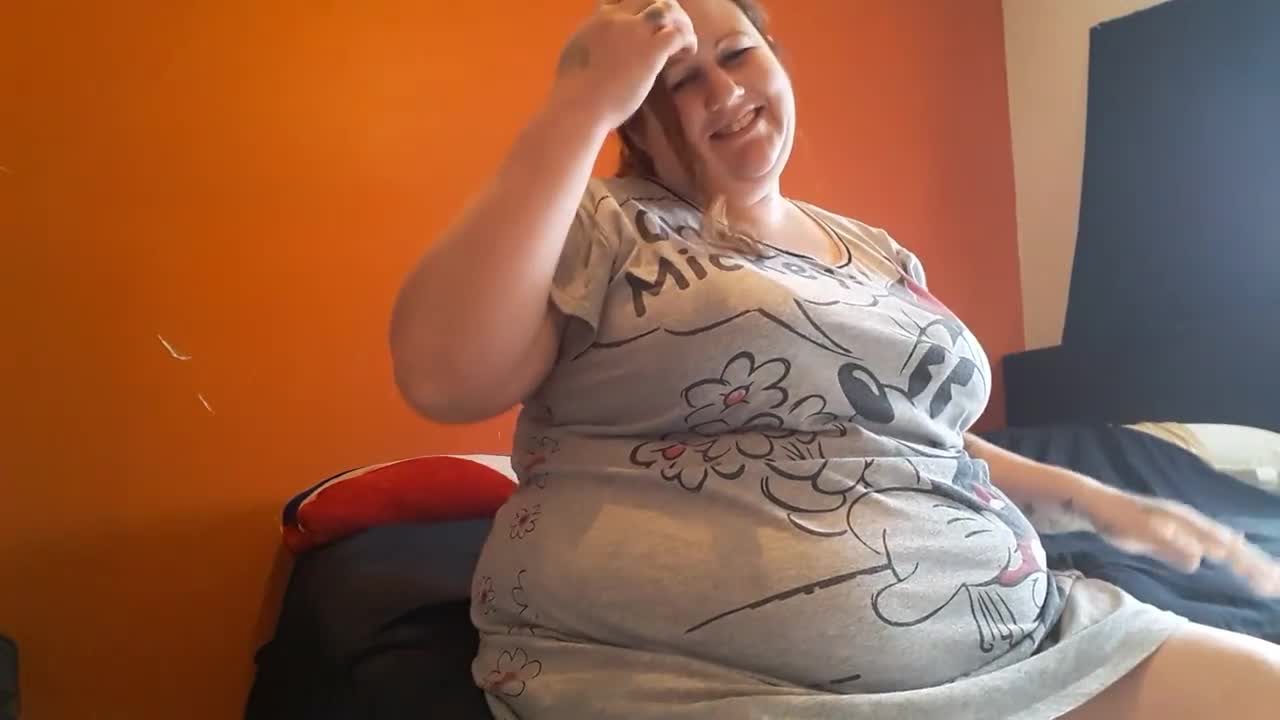 Lazy day eating wendys