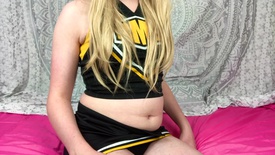 Chubby Cheerleader BBW Published on Dec 10, 2019