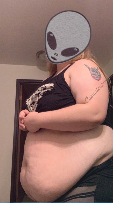 2020-07-30 Belly hang strong…plus those chubby arms too.jpg
