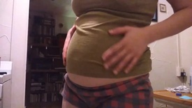 Stuffed belly can-t fit in tight new clothes