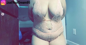 BBW Girl Big Pale Ass &amp; Tits JustYourDream95 Instagramer Pawg Milf (35)