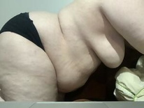 bbw-home-alone-on-the-couch-tonight-QjpbFu