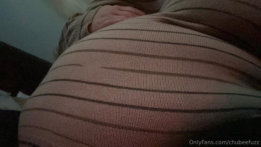 540529122_the moment you’ve been waiting for!! my big stuffed belly on.._01_a8b56447-86d5-4fb0-8891-a713ddb92ee9.jpg